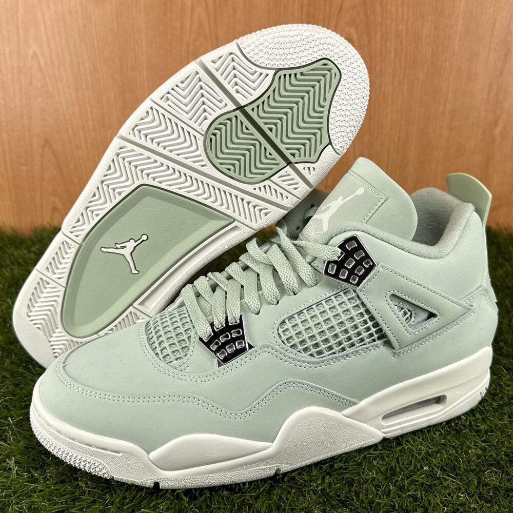 Jordan 4 Retro Seafoam Sail Metallic Silver HV0823-003 Women’s 11 / Men's 9.5